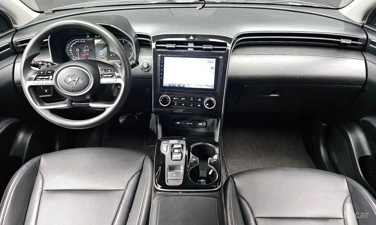 Hyundai Tucson 2.0D Modern 4x4* ПОДГРЕВ* КАМЕРА* LANE ASSIST* , снимка 8 - Автомобили и джипове - 55466661