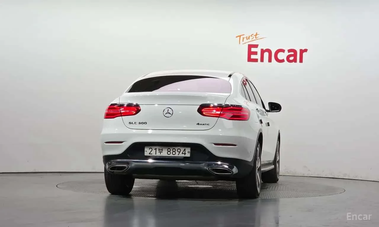 Mercedes-Benz GLC * GCL300 4MATIC Coupe * ЦЕНА ДО БГ, снимка 4 - Автомобили и джипове - 55606332