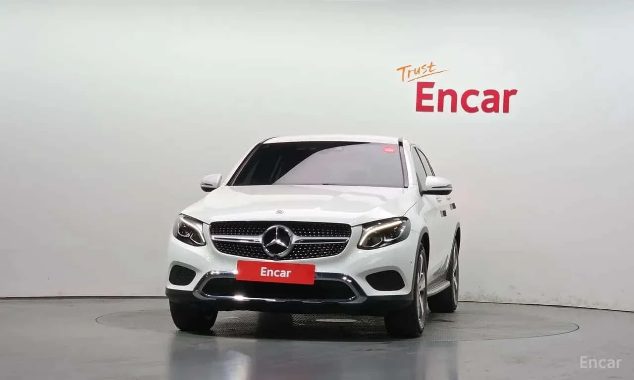 Mercedes-Benz GLC * GCL300 4MATIC Coupe * ЦЕНА ДО БГ, снимка 3 - Автомобили и джипове - 55606332