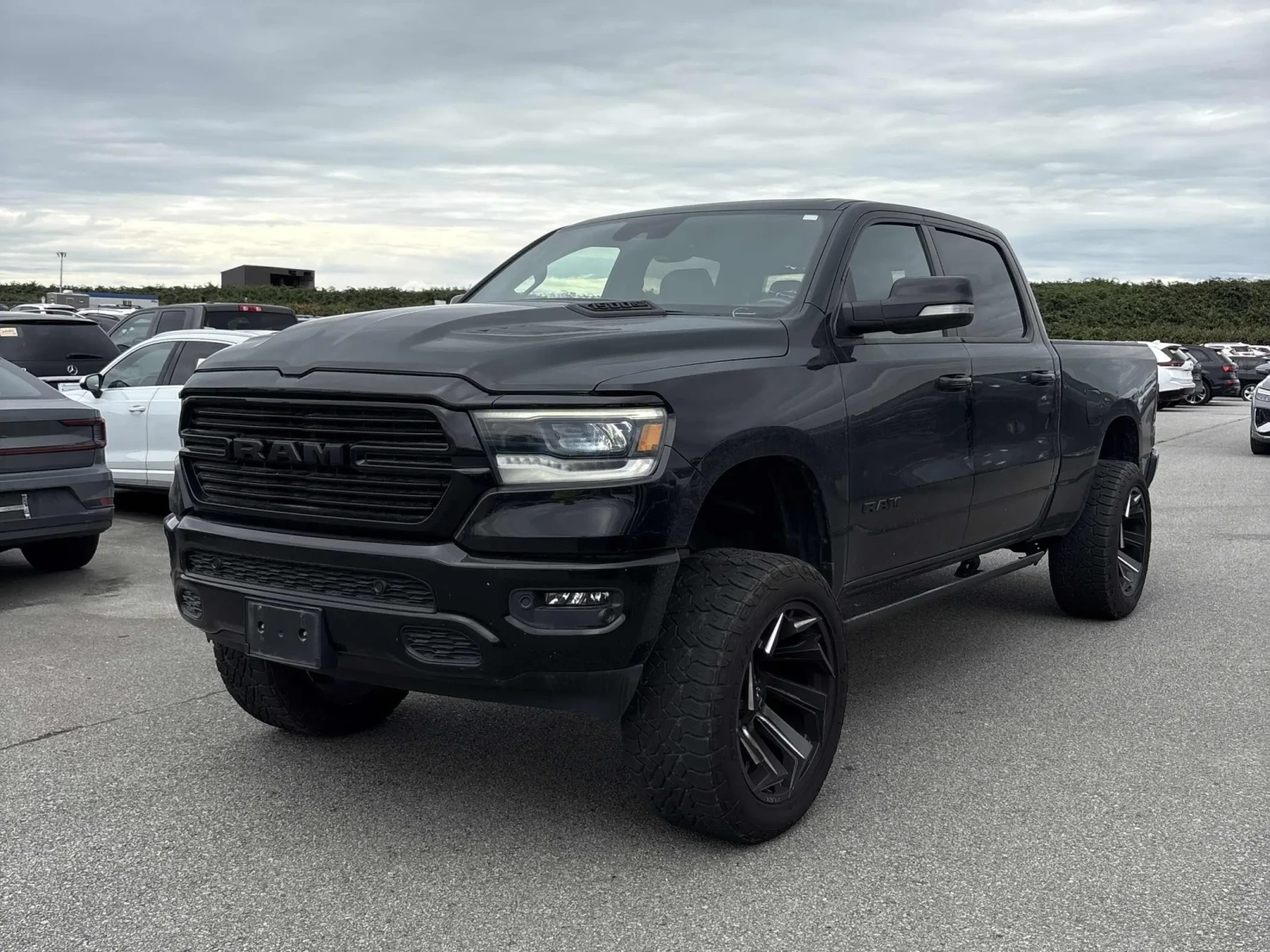 Dodge RAM 1500 SPORT / ОБДУХВАНЕ / TOP ЦЕНА ДО БЪЛГАРИЯ !!!