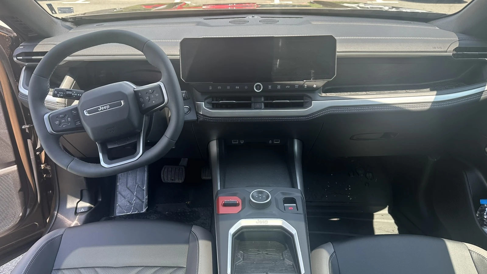 Jeep Compass e-HYBRID 48V petrol, снимка 10 - Автомобили и джипове - 56293817