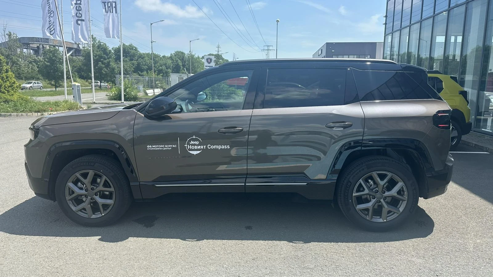 Jeep Compass e-HYBRID 48V petrol, снимка 4 - Автомобили и джипове - 56293817