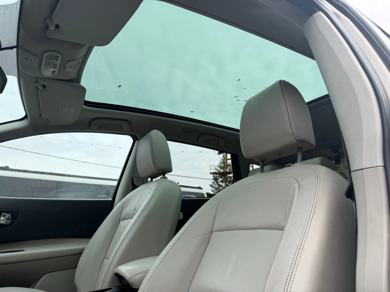 Nissan Qashqai * Qashqai+ 2* 2.0 dCi 4x4 150��. | Mobile.bg � ����������� 10