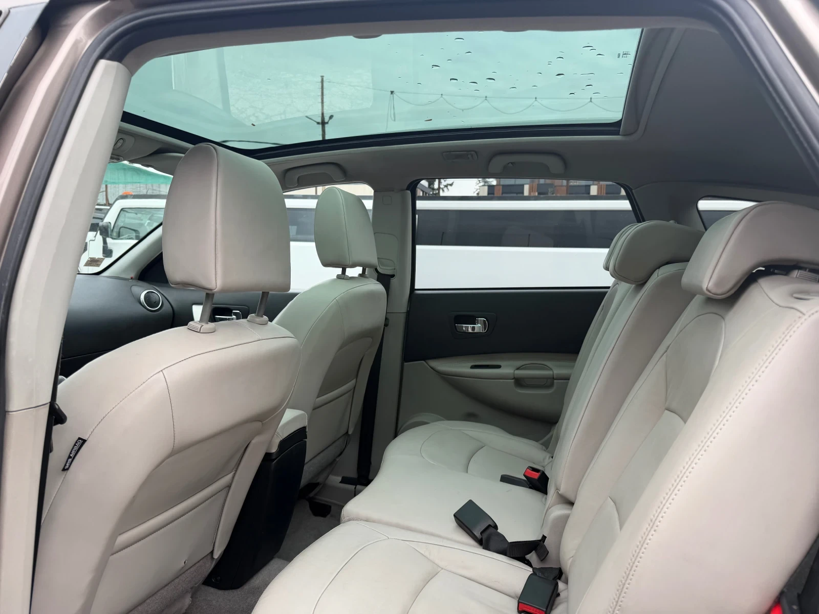 Nissan Qashqai * Qashqai+ 2* 2.0 dCi 4x4 150��. | Mobile.bg � ����������� 12