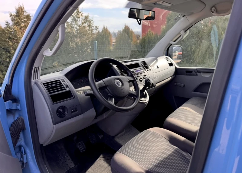 VW T5 2.5 Caravelle / 4x4, снимка 5 - Бусове и автобуси - 53403845