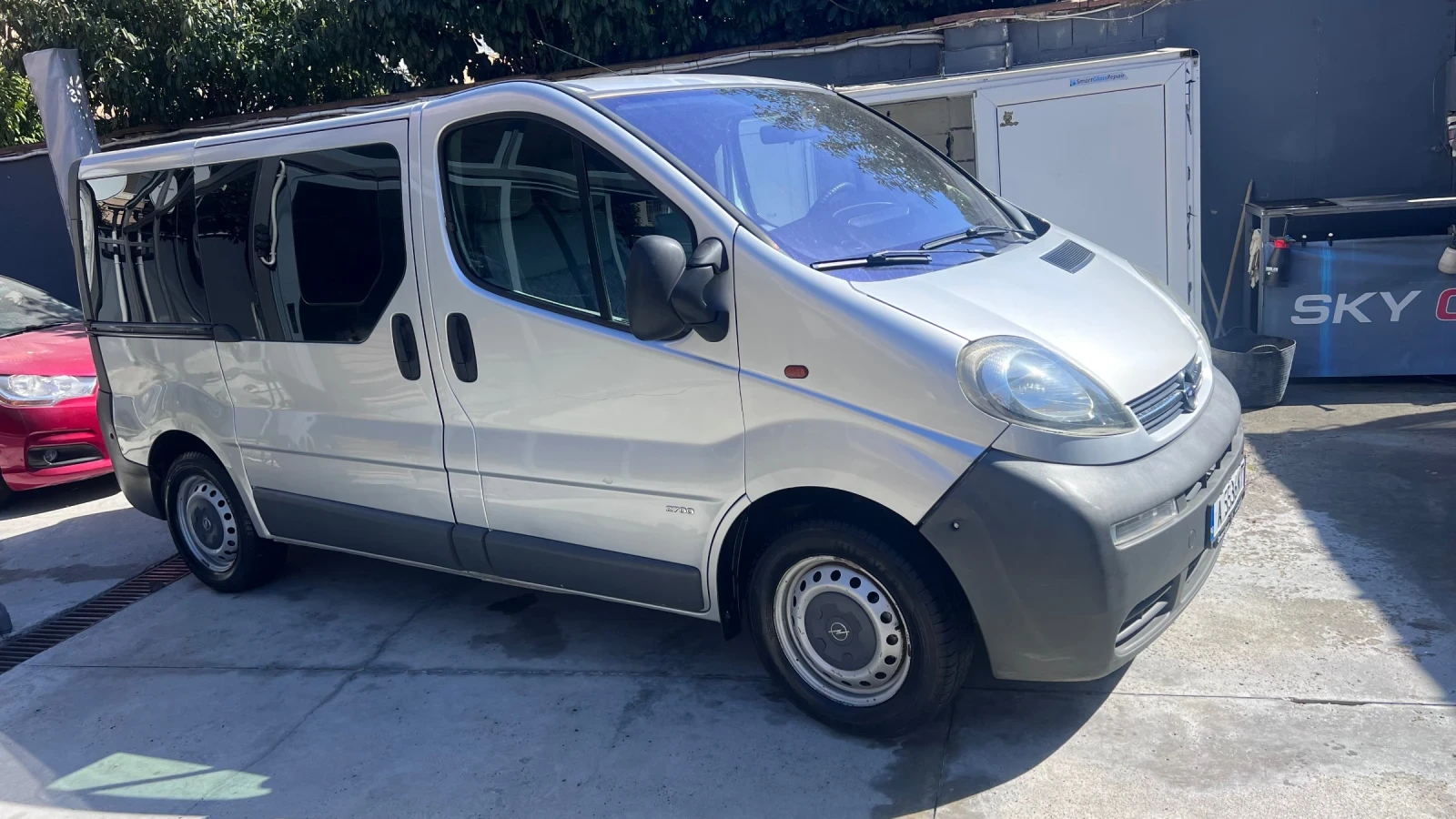 Opel Vivaro, снимка 3 - Бусове и автобуси - 55793364