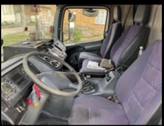 Mercedes-Benz 815 Furgon, снимка 7 - Камиони - 55595613