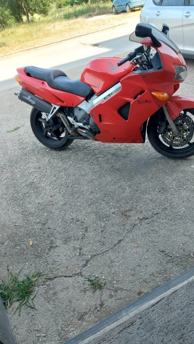     Honda Vfr 800 Fi