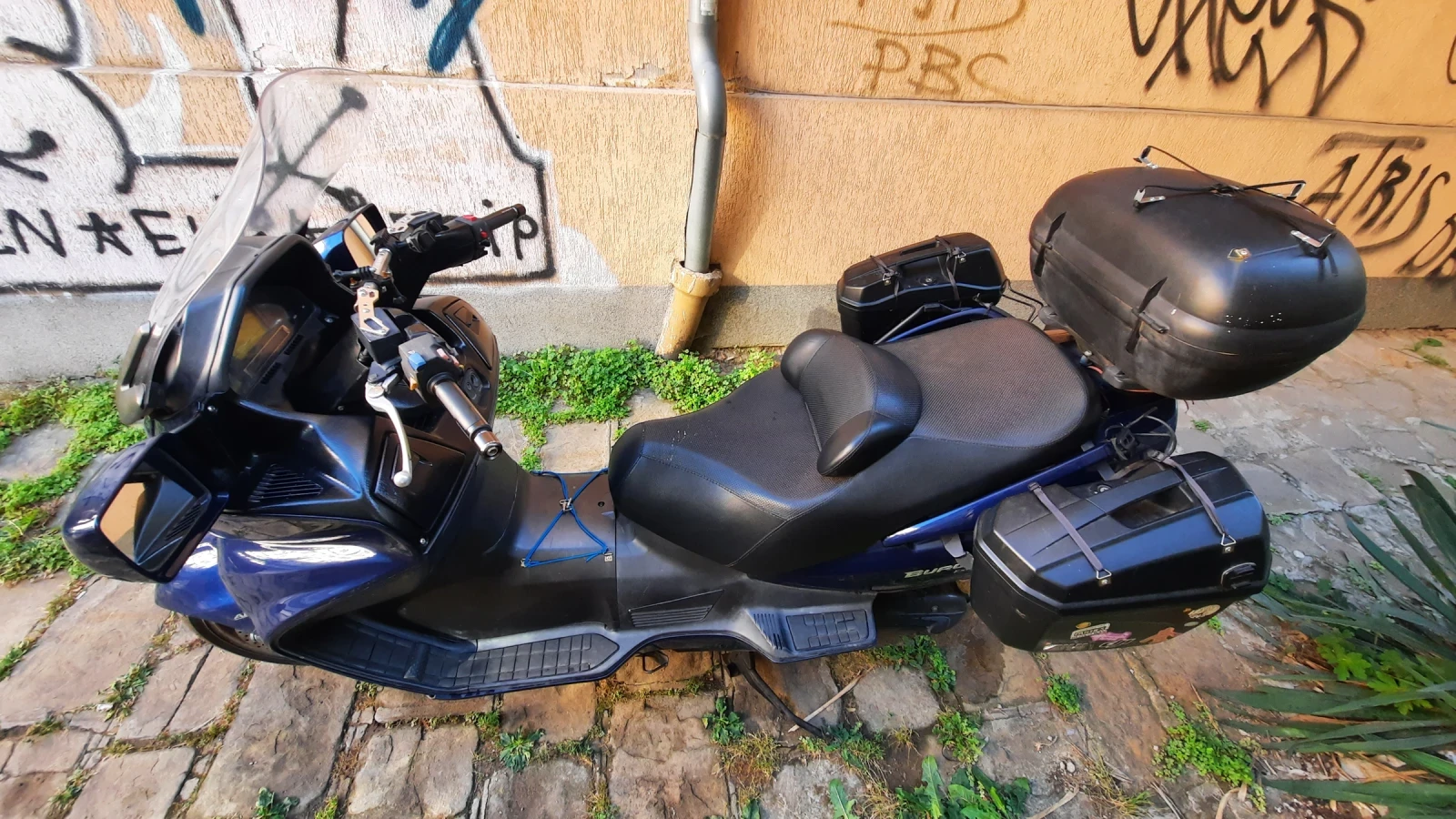 Suzuki Burgman 650 executive  - изображение 3