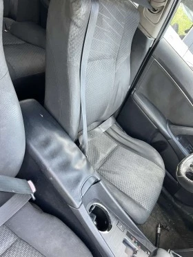 Toyota Avensis, снимка 9