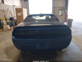 Dodge Challenger R/T, снимка 16