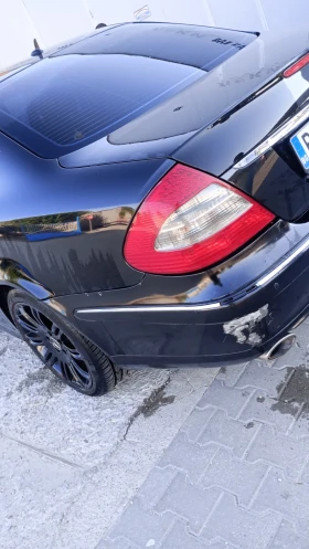 Mercedes-Benz E 320, снимка 10