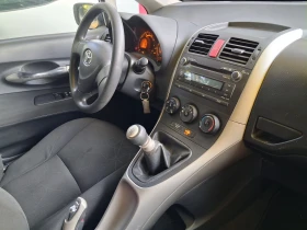 Toyota Auris, снимка 9