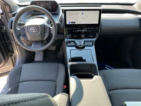 Toyota bZ4X   360  Navi LED el Heck TWA CarPlay el Sitz, снимка 11