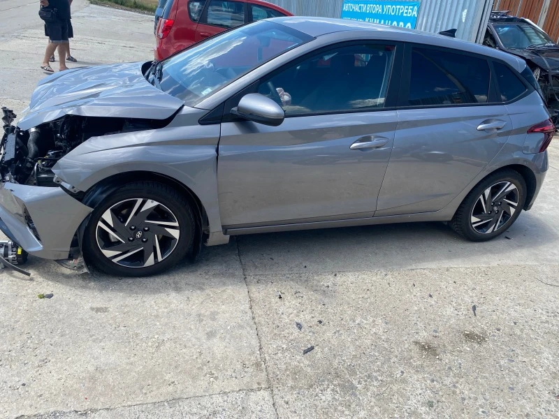 Hyundai I20 1.0T auto, снимка 3 - Автомобили и джипове - 41414333