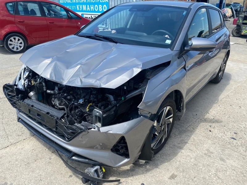 Hyundai I20 1.0T auto, снимка 2 - Автомобили и джипове - 41414333