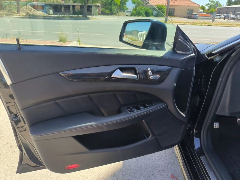 Mercedes-Benz CLS 550 4-Matic-360-Kameri-Navi-Keyless, снимка 12 - Автомобили и джипове - 44416238