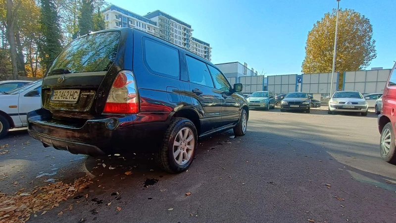 Subaru Forester 2.0X Facelift, снимка 7 - Автомобили и джипове - 48440576