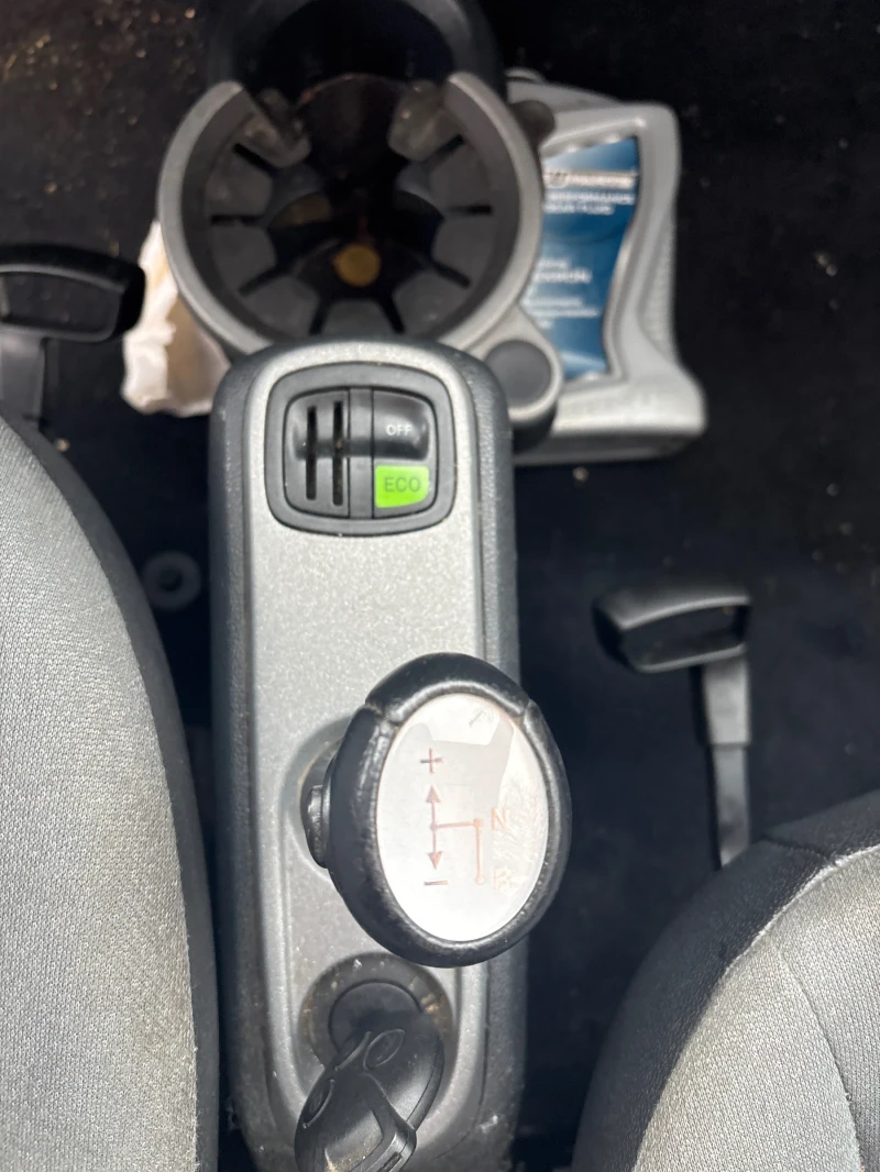 Smart Fortwo, снимка 6 - Автомобили и джипове - 48488385