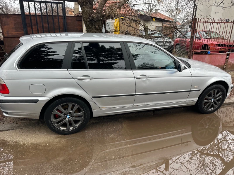 BMW 330, снимка 1 - Автомобили и джипове - 48610616