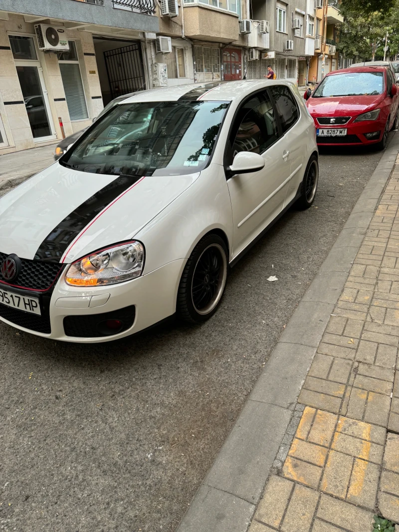 VW Golf, снимка 3 - Автомобили и джипове - 48930037