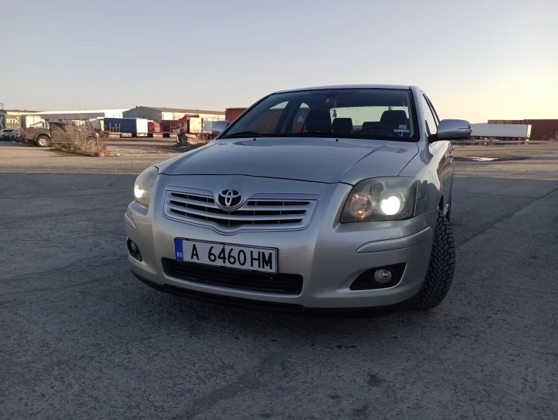 Toyota Avensis 2.2 D4D, снимка 4 - Автомобили и джипове - 49417287