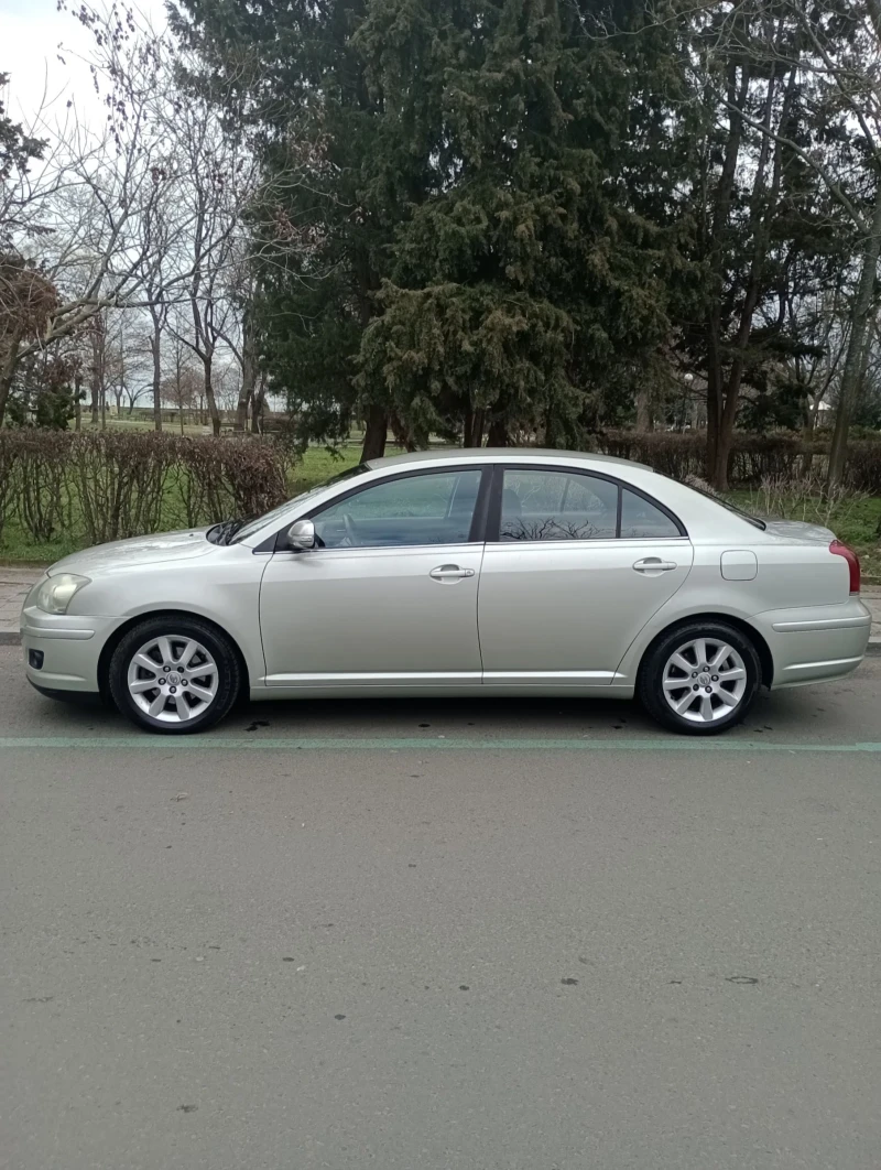 Toyota Avensis, снимка 5 - Автомобили и джипове - 49024723