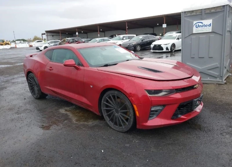 Chevrolet Camaro, снимка 2 - Автомобили и джипове - 49084523