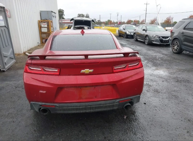 Chevrolet Camaro, снимка 5 - Автомобили и джипове - 49084523