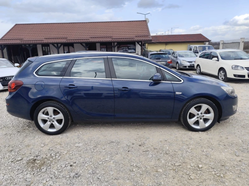 Opel Astra 1.7 дизел, снимка 4 - Автомобили и джипове - 49544967