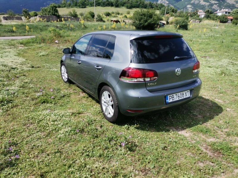 VW Golf 1.6, снимка 4 - Автомобили и джипове - 52304416
