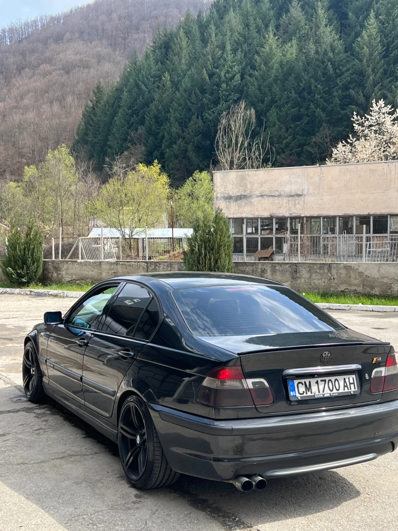 BMW 320 320, снимка 3 - Автомобили и джипове - 52641500