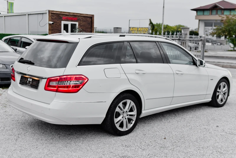 Mercedes-Benz E 220 Cdi 6sk, снимка 4 - Автомобили и джипове - 51896292