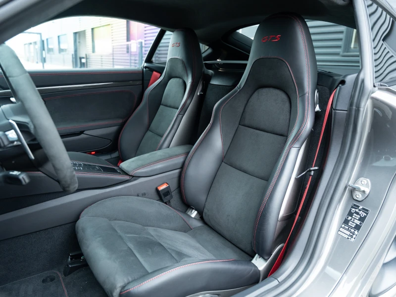 Porsche Cayman 718 Cayman GTS 4.0 (982), снимка 9 - Автомобили и джипове - 52170277