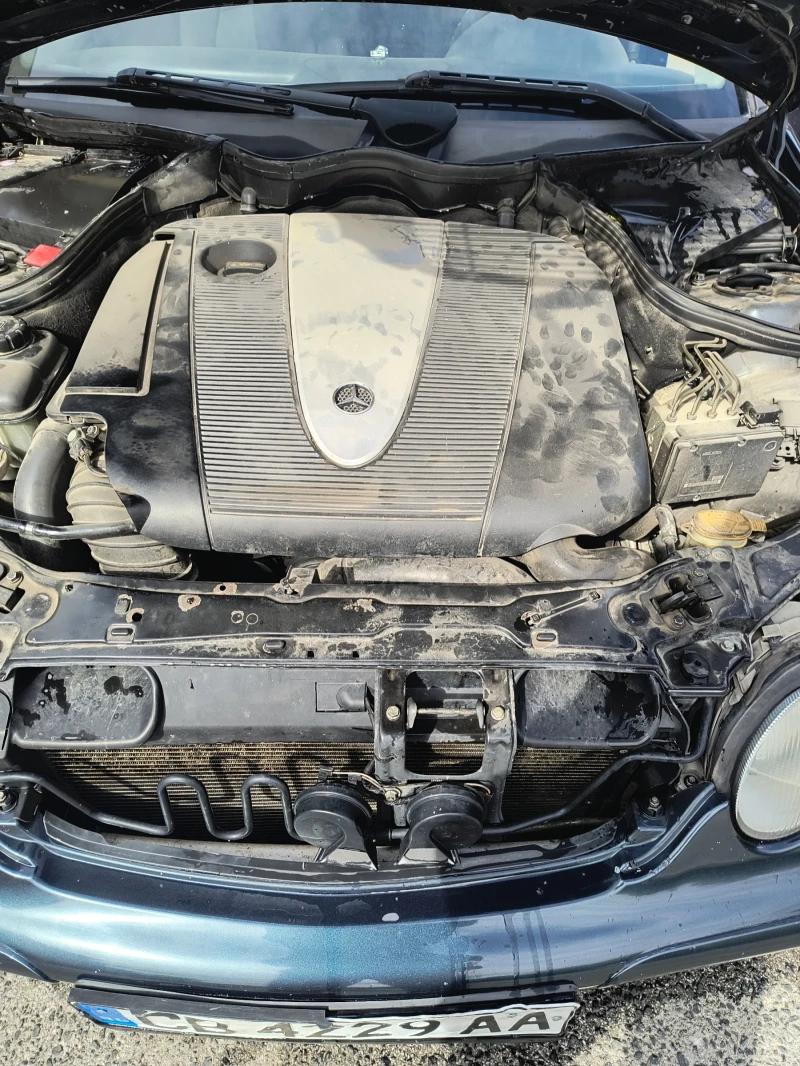 Mercedes-Benz C 200, снимка 5 - Автомобили и джипове - 52297007