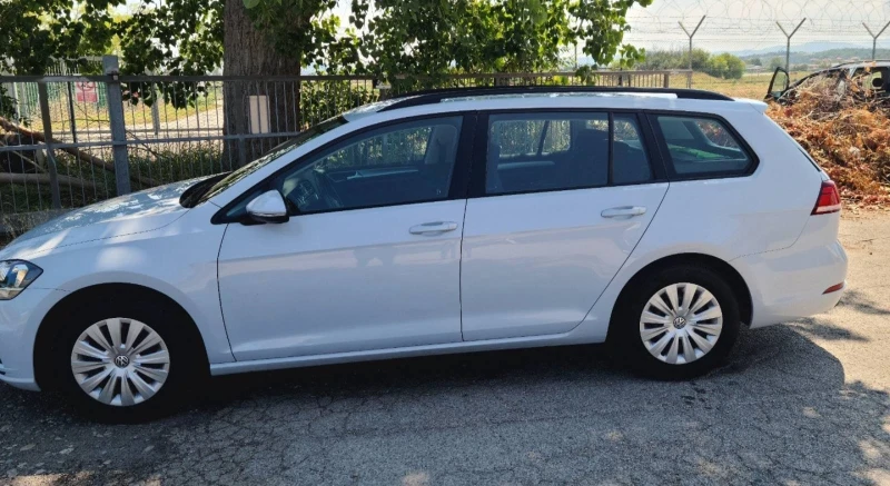 VW Golf, снимка 2 - Автомобили и джипове - 52867198