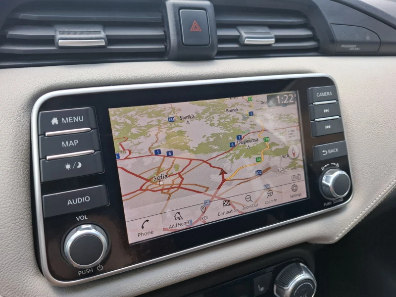 Nissan Micra Tekna Edition - Автоматик, снимка 12 - Автомобили и джипове - 52900657