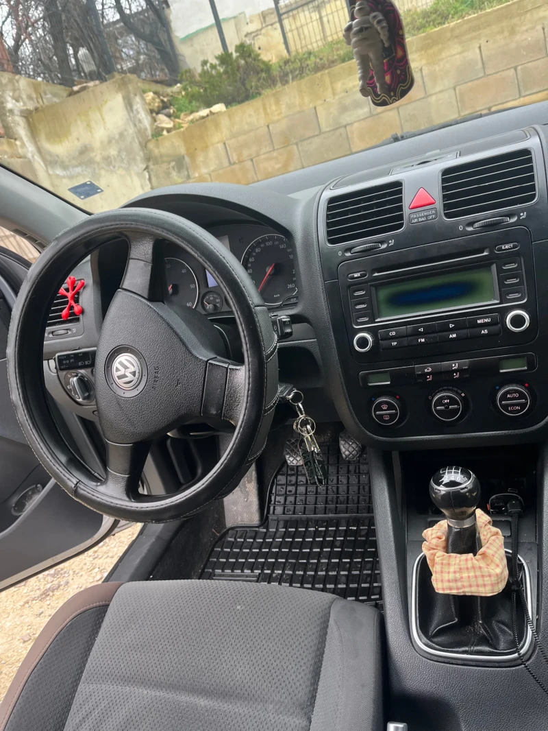 VW Golf, снимка 12 - Автомобили и джипове - 53054588