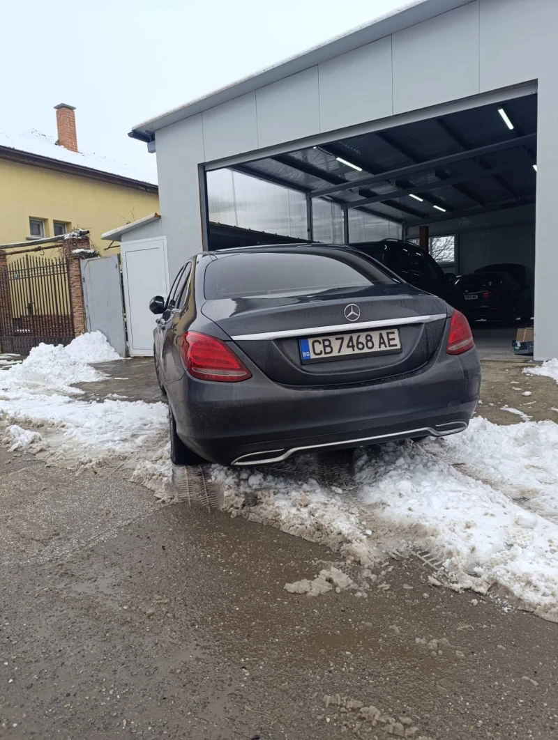 Mercedes-Benz C 220, снимка 3 - Автомобили и джипове - 53191815