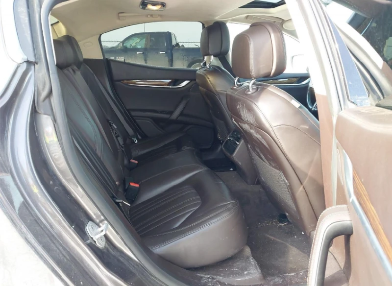 Maserati Ghibli S Q4, снимка 10 - Автомобили и джипове - 53287148