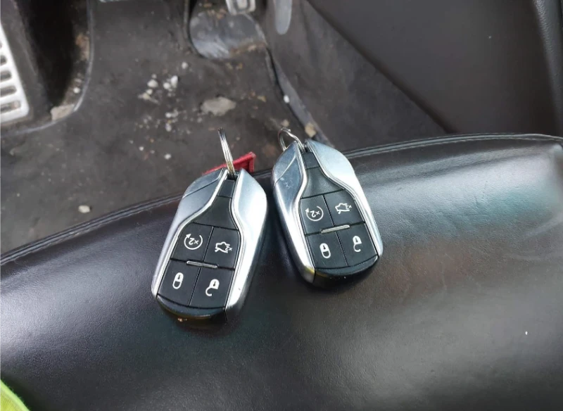 Maserati Ghibli S Q4, снимка 9 - Автомобили и джипове - 53287148