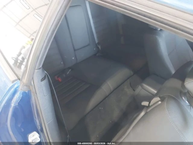 Dodge Challenger R/T, снимка 8 - Автомобили и джипове - 54754517