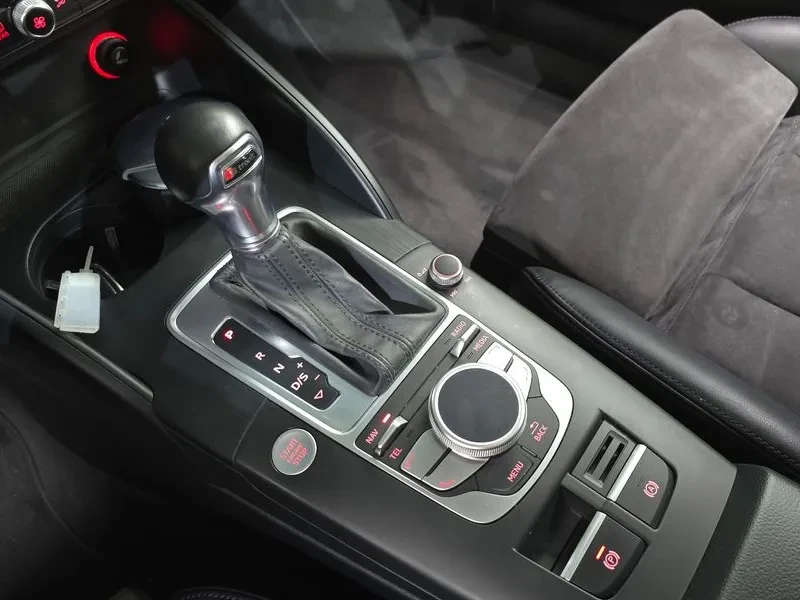 Audi A3 2.0 TDI, снимка 9 - Автомобили и джипове - 55006373