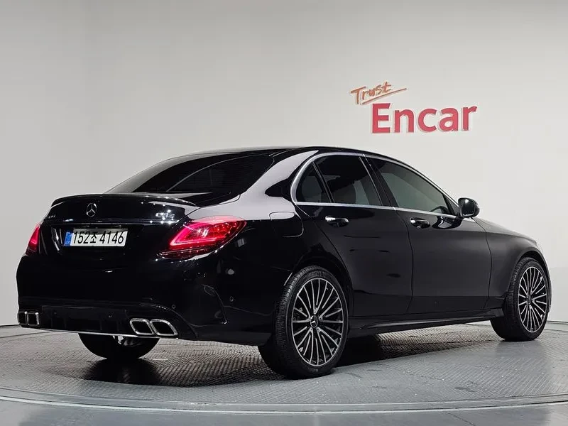 Mercedes-Benz C 220 - САМО 30% АВАНС, снимка 2 - Автомобили и джипове - 55570018