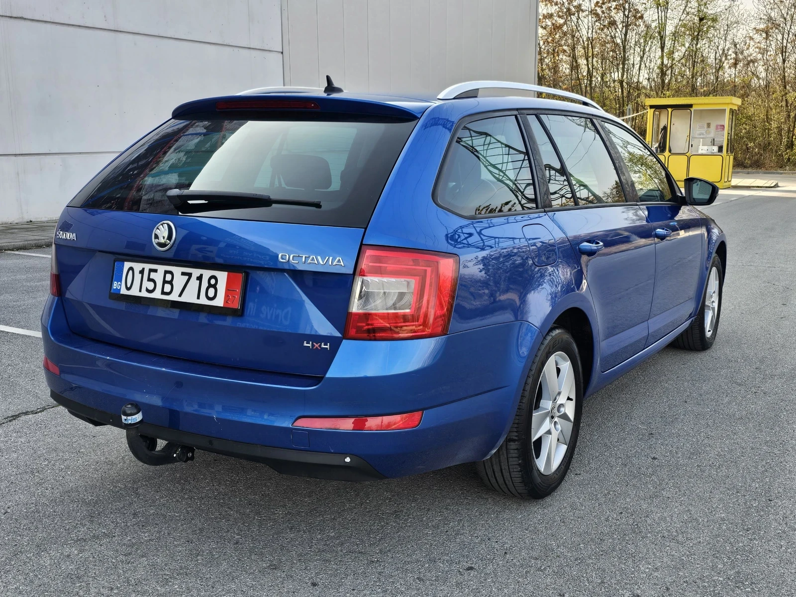 Skoda Octavia 2.0 TDi 4x4 Ксенон, Навигация  - изображение 7