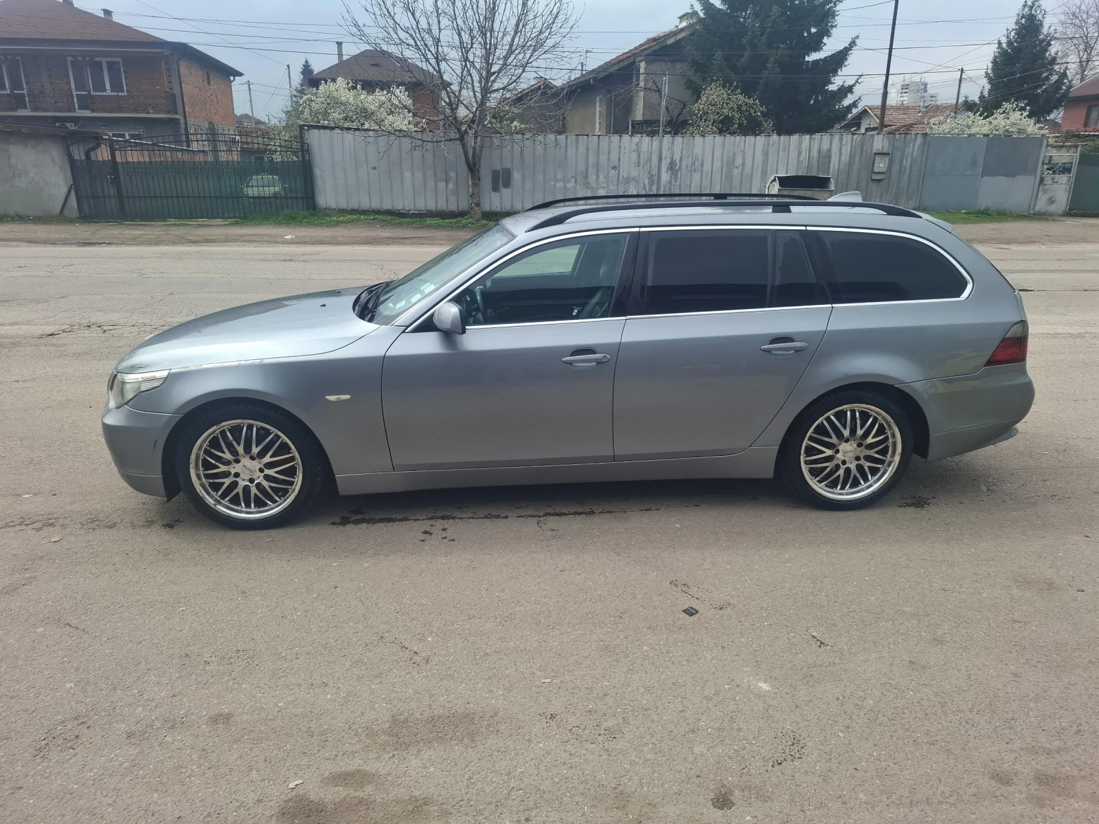 BMW 525 525D - изображение 3