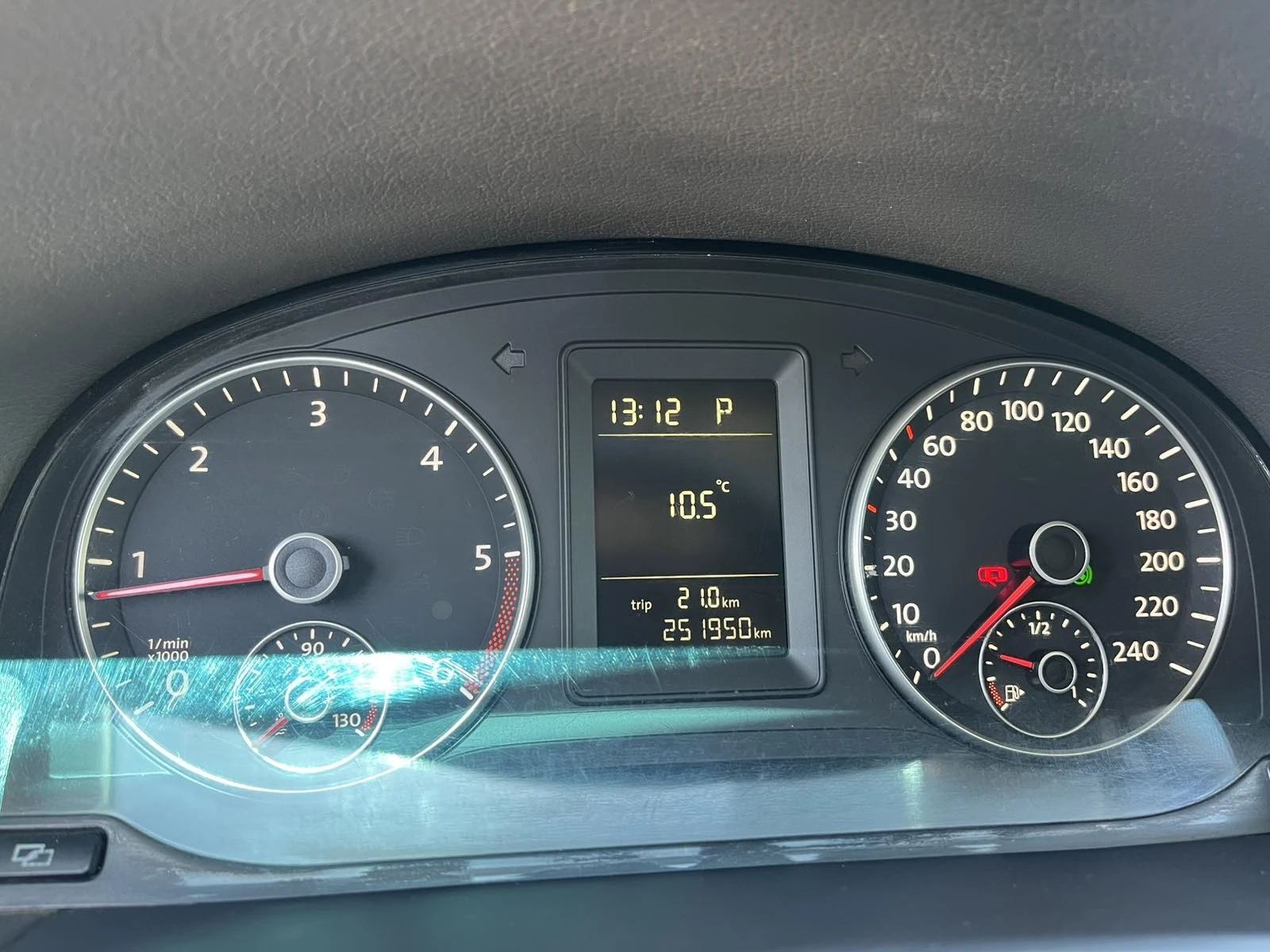 VW Touran 1.6 TDI - изображение 6
