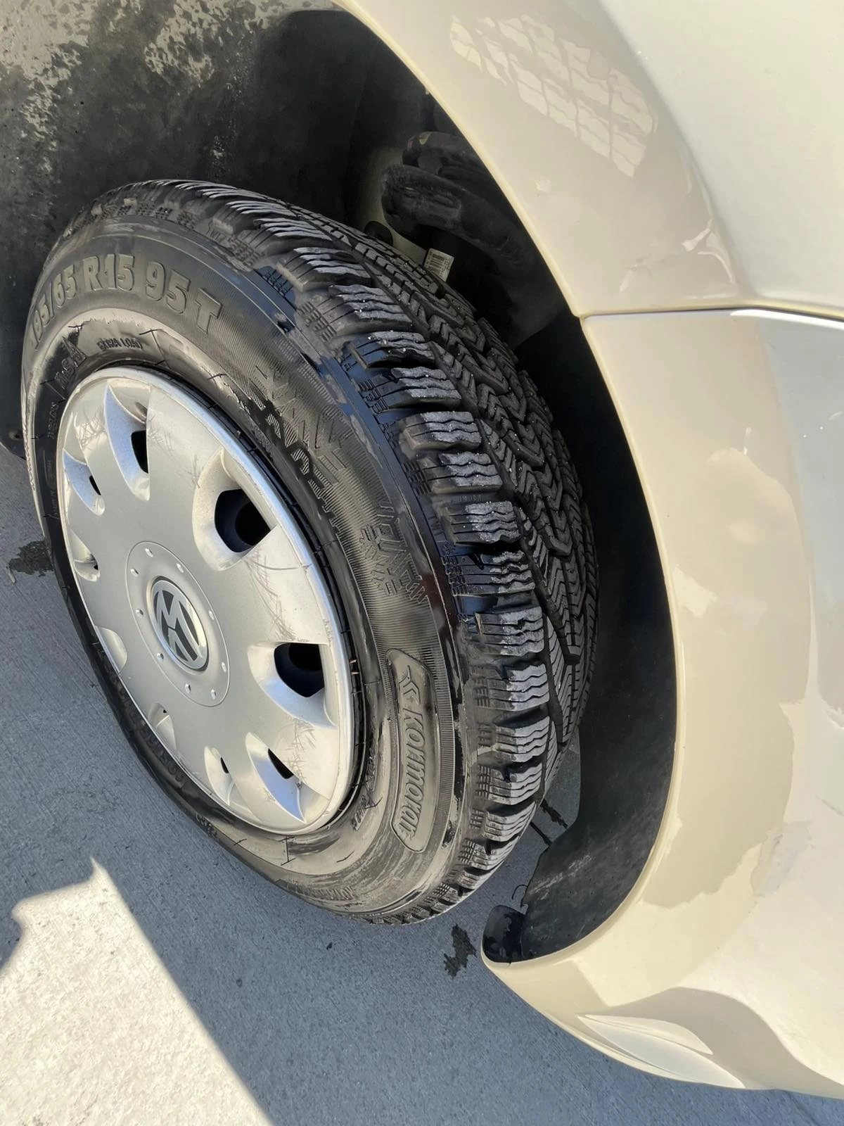 VW Touran 1.6 TDI - изображение 4