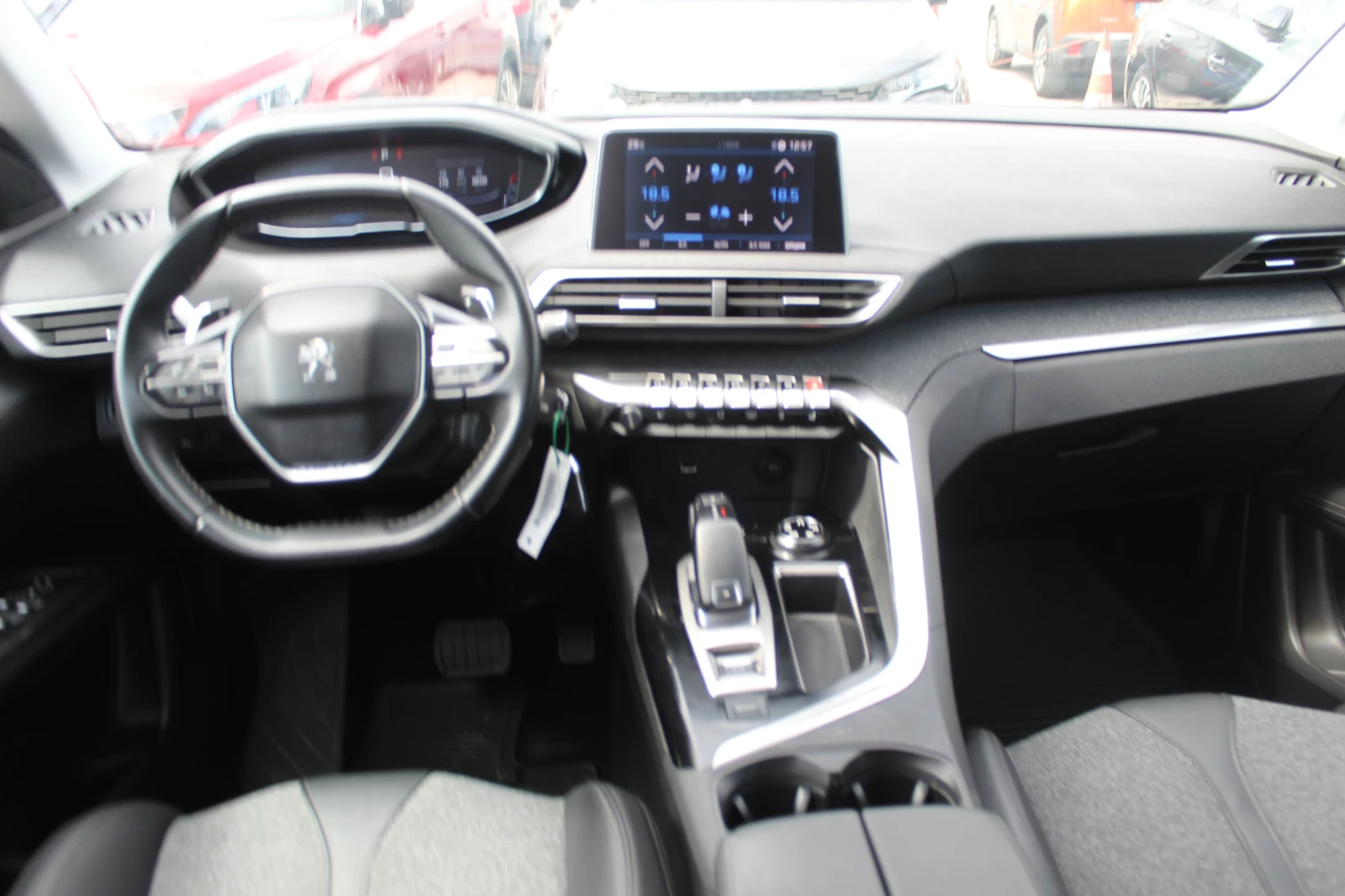 Peugeot 3008 ALLURE 1.6 e-THP 180 EAT8 EURO 6.2/1812153 - изображение 5