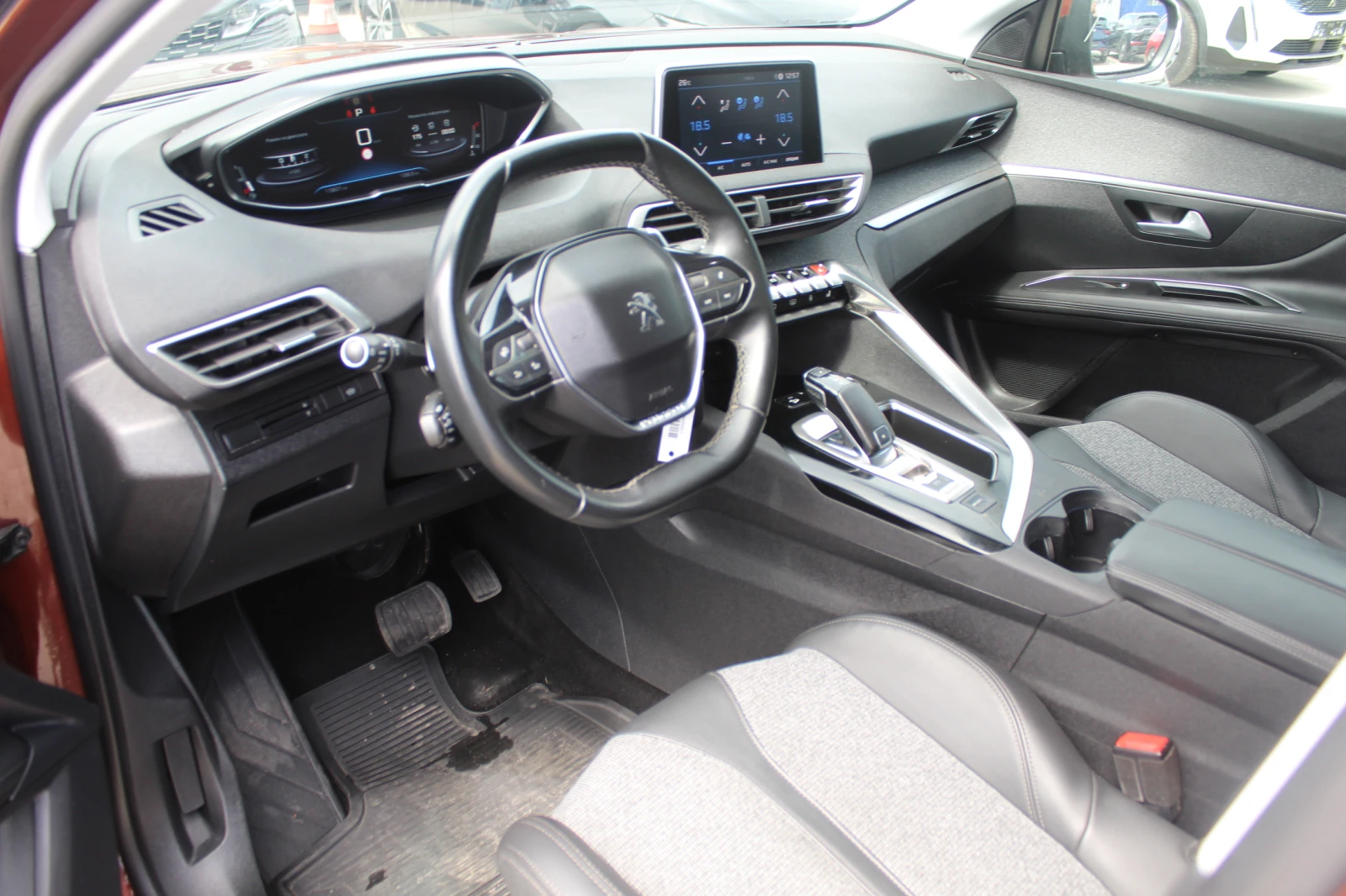 Peugeot 3008 ALLURE 1.6 e-THP 180 EAT8 EURO 6.2/1812153 - изображение 7